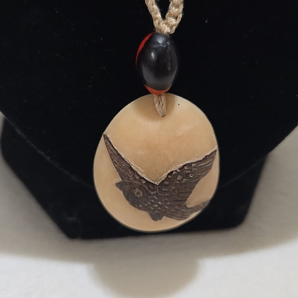 Native Hand Carved Necklace - Picture 5 of 7